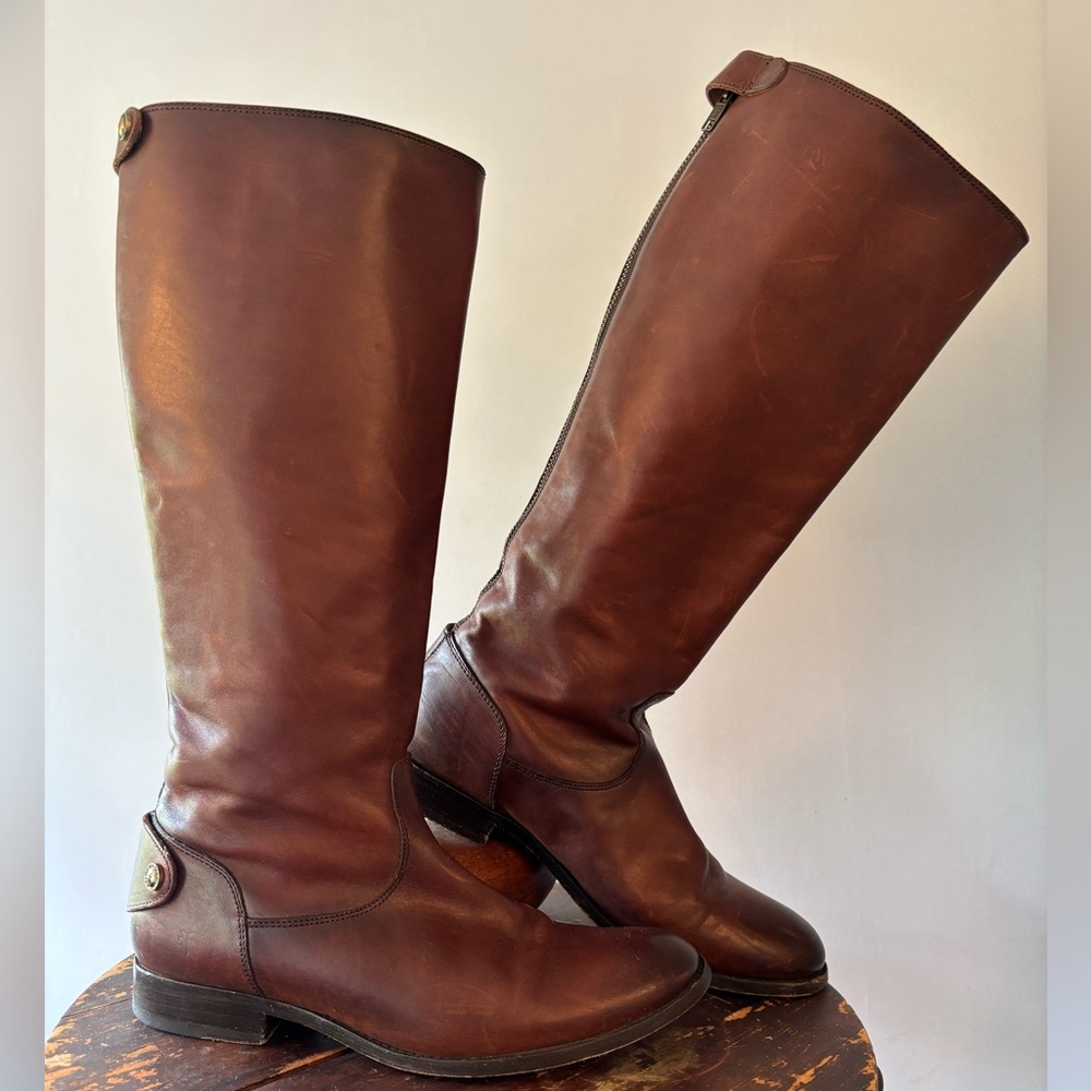Frye Brown Melissa button back Leather Boots Wos 9.5. Excellent condition!